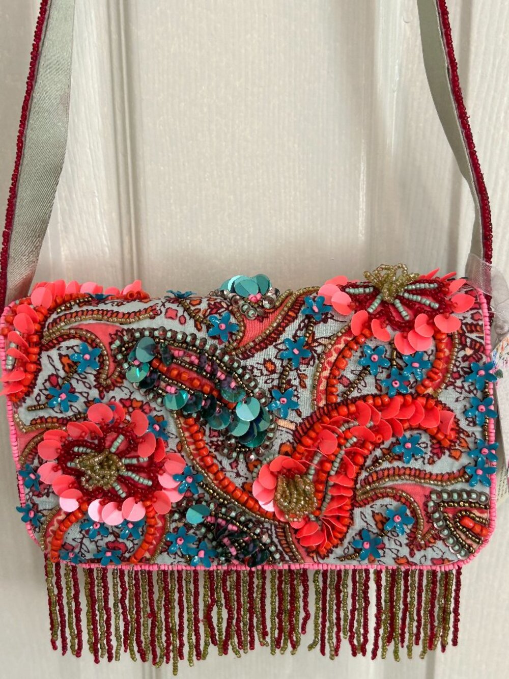 NWT Viral Tik Tok Beaded Tassel Floral Paisley Fringe Purse Bag